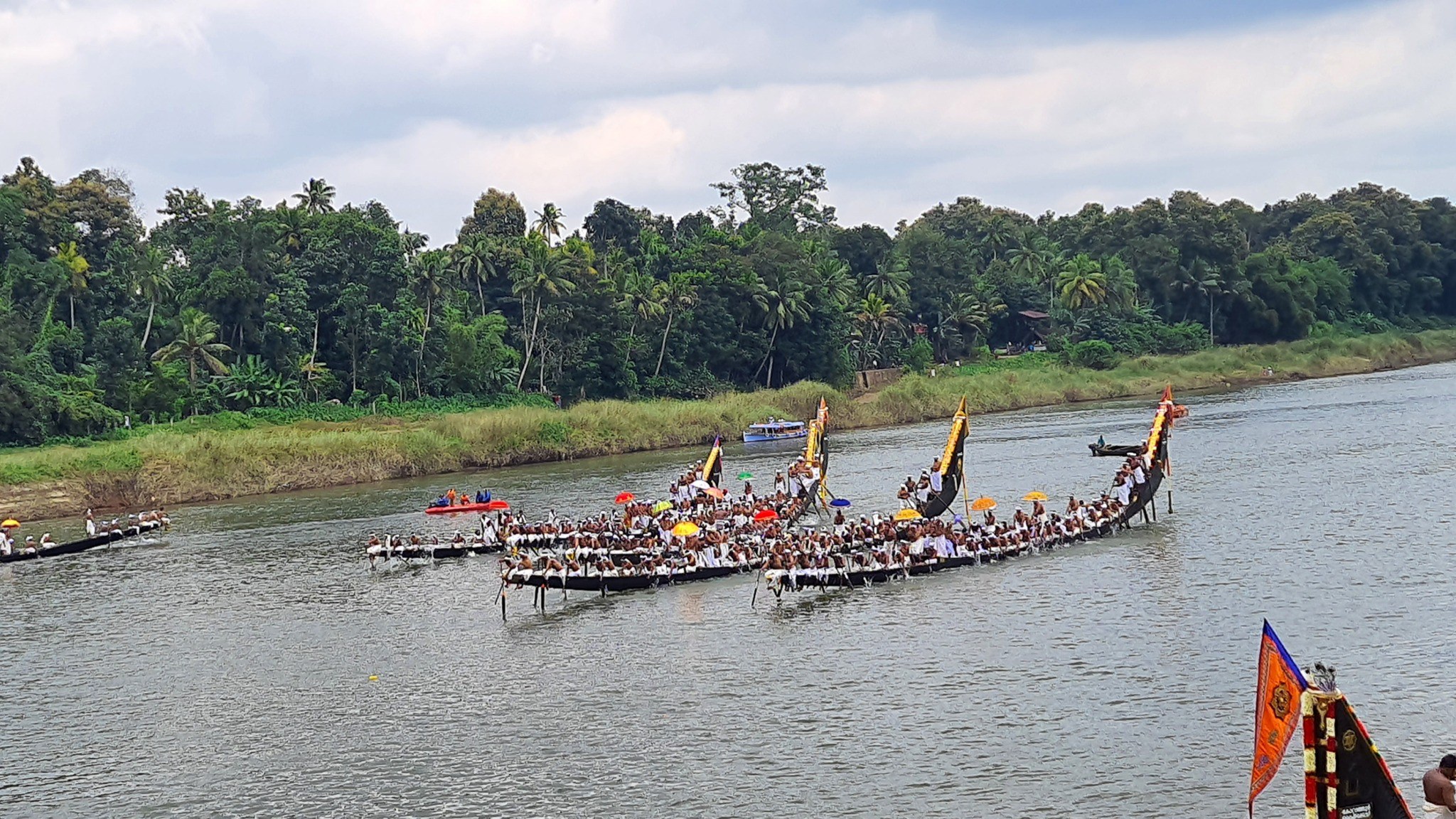 Aranmula Palliyodam is a sacred, large snake boat (Chundan Vallam) associated with the Aranmula Parthasarathy Temple on the Pamba River in Pathanamthitta district, Kerala, India
